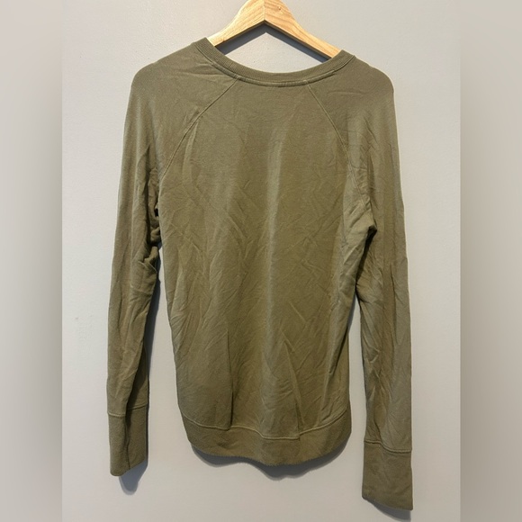Athleta Mindset Long Sleeve Crewneck Pullover Small - Olive Green - Picture 5 of 11